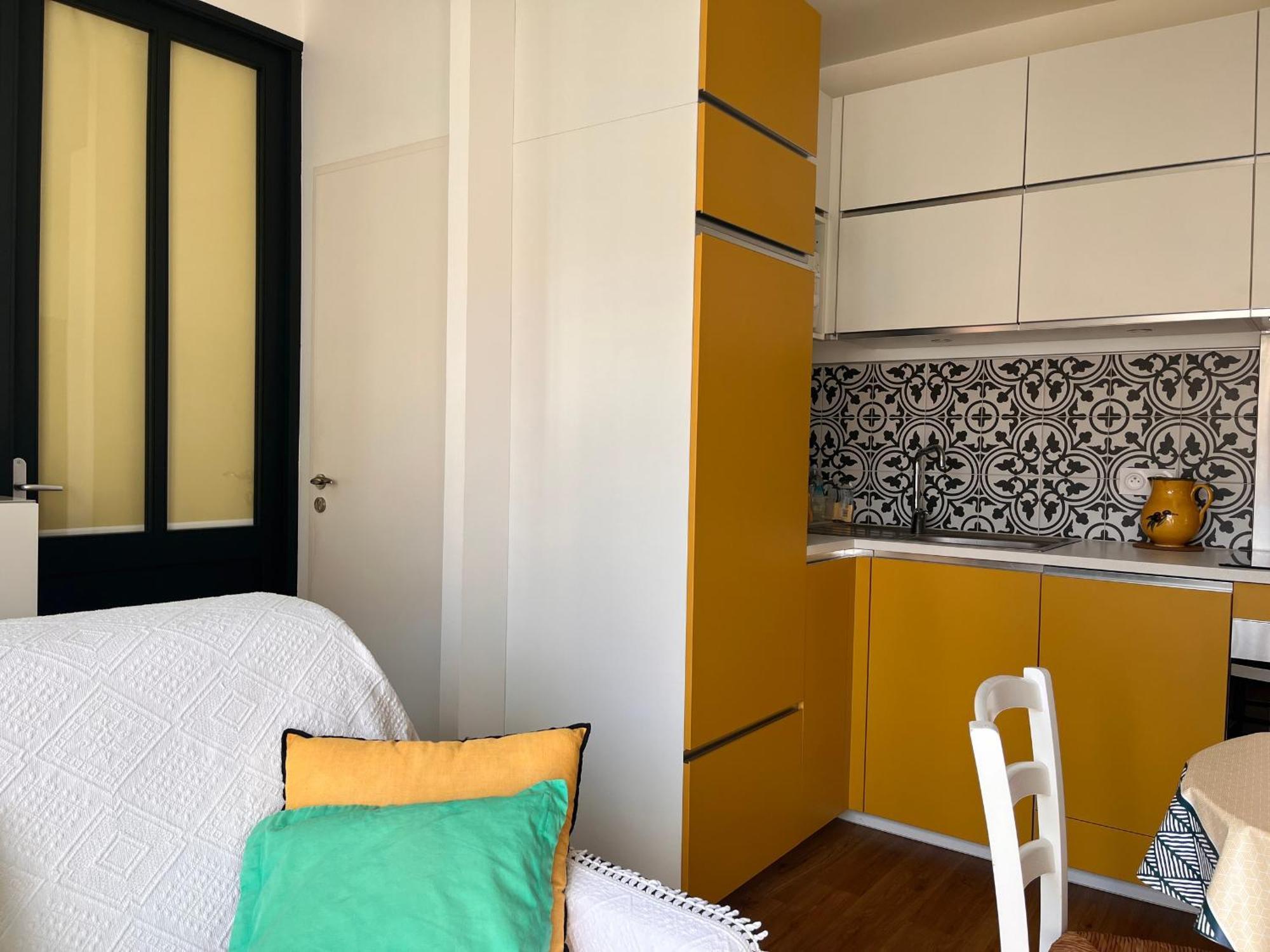 Appartement Lumineux 1 Chambre Au Coeur De Saint-Jean-De-Luz, Proche Plage Et Halles - Fr-1-239-890 Exterior photo